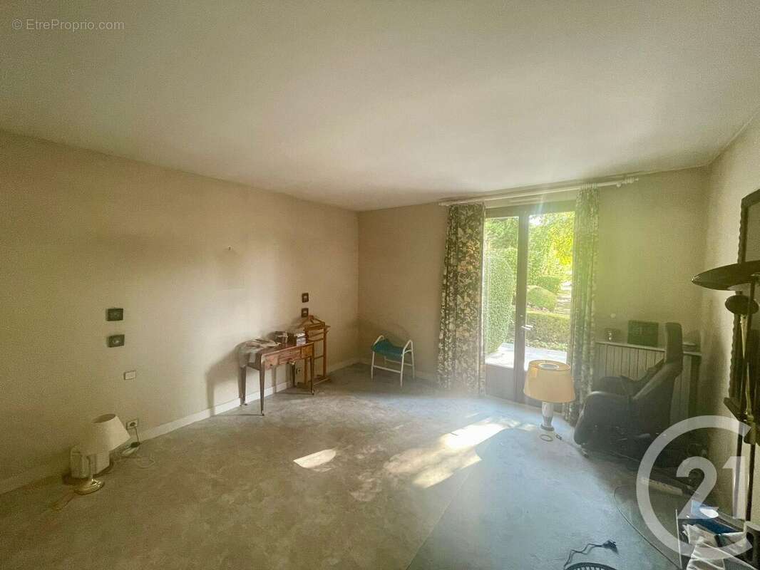 Maison à DAMMARTIN-EN-GOELE