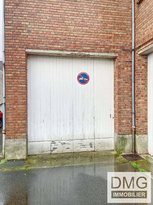 Parking à STEENVOORDE