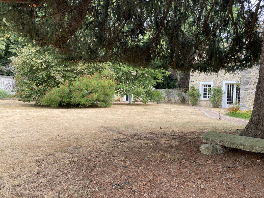 Proximité de Pacy-sur-Eure. - photo 31
