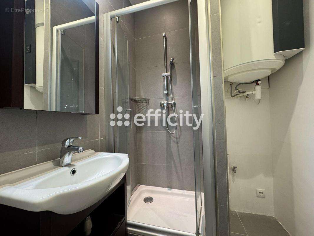 Appartement à PARIS-11E