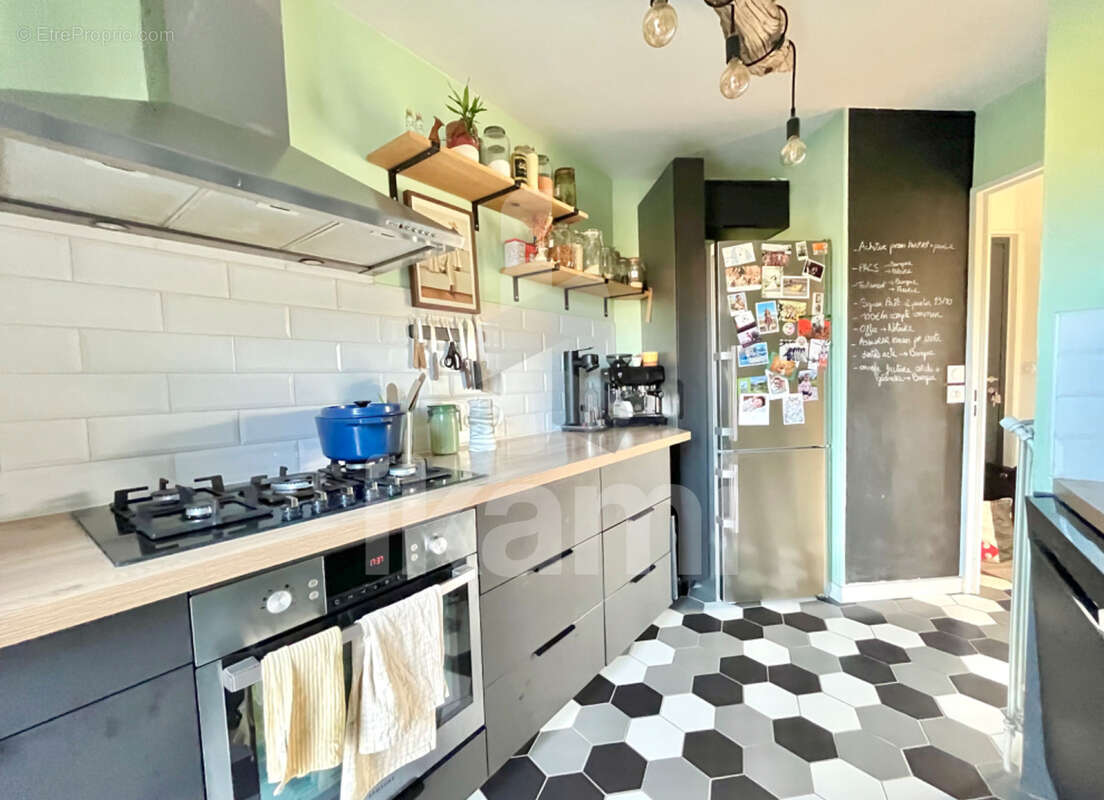 Appartement à MEYTHET