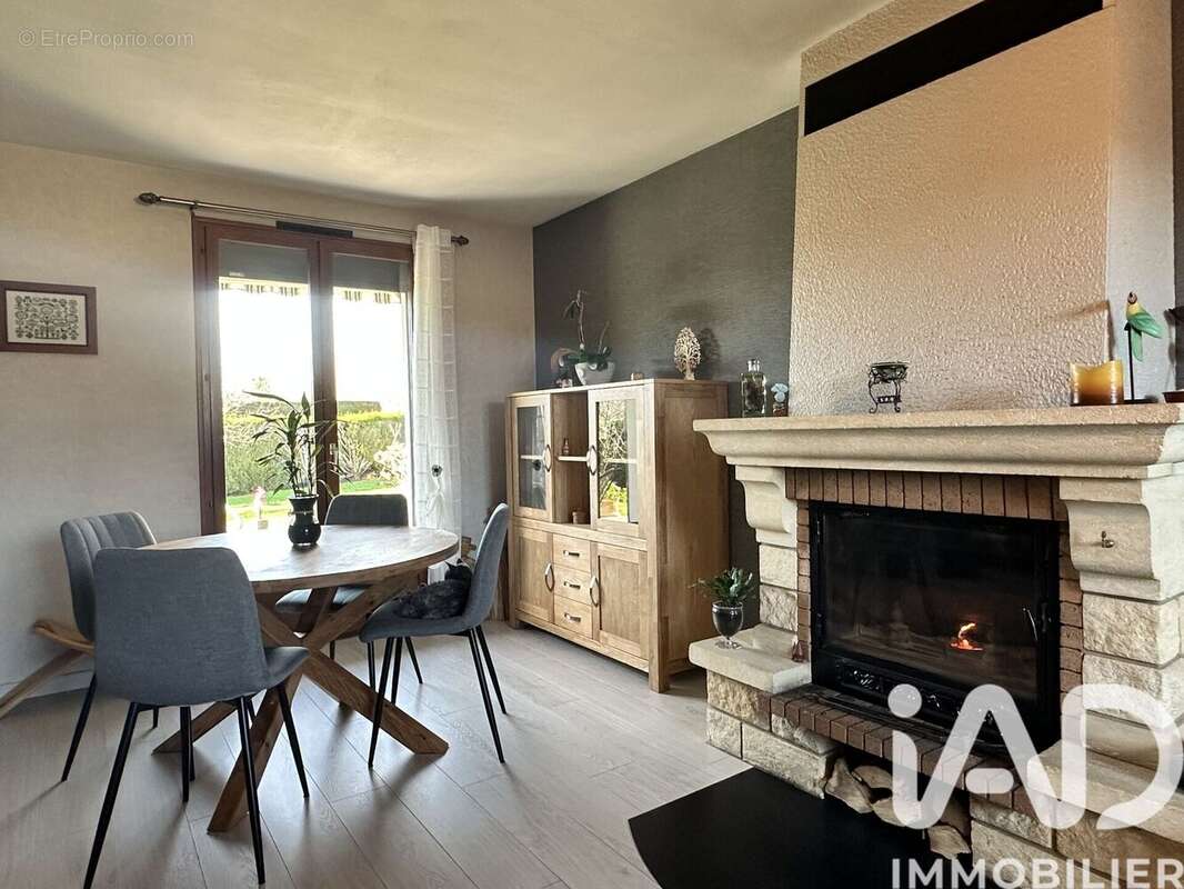 Photo 4 - Maison à ERVY-LE-CHATEL