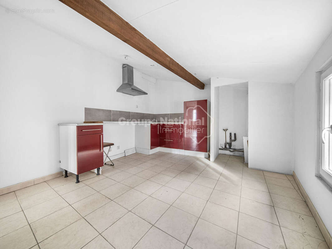 Appartement à LUNEL