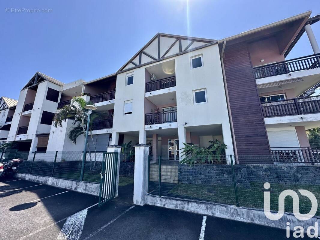 Photo 1 - Appartement à SAINT-PIERRE