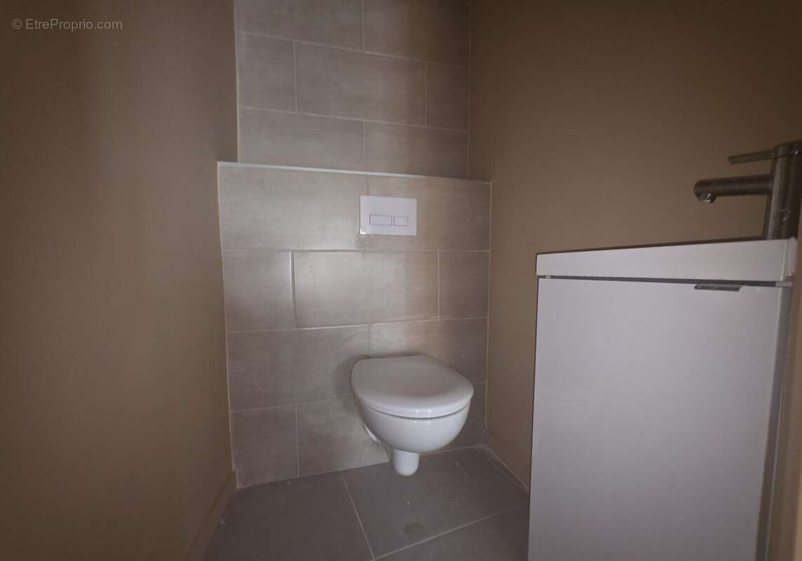 Commerce à VILLEURBANNE