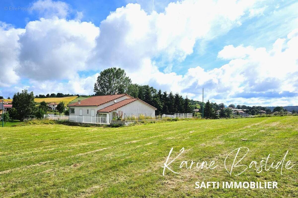 Photo 1 - Terrain à COUCOURON