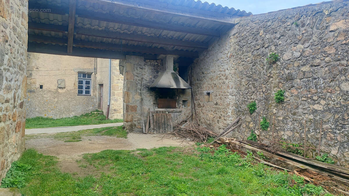 Bâtisse à rénover bel emplacement - photo 5
