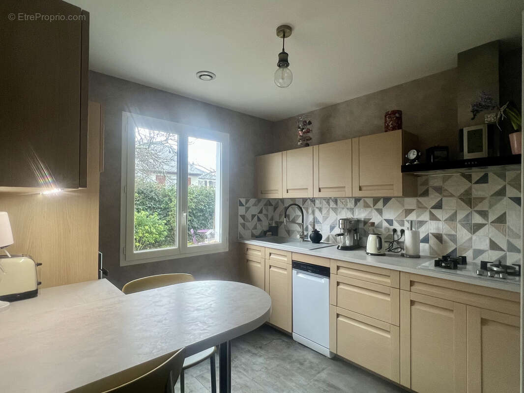 Maison à JOUE-LES-TOURS