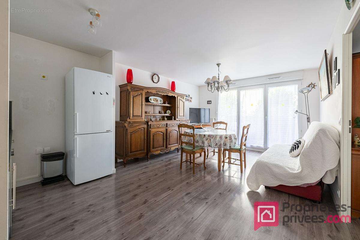 Appartement à BRIE-COMTE-ROBERT