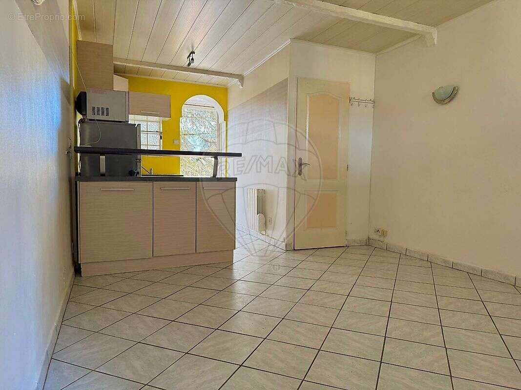 Appartement à COGNIN