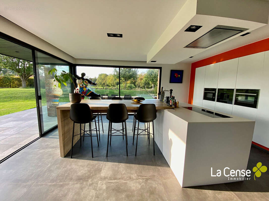 Maison à CAMPHIN-EN-PEVELE