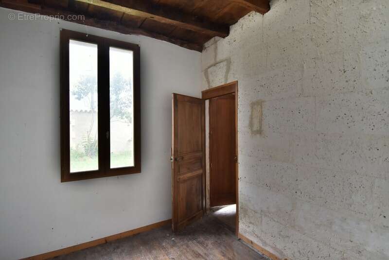 Maison à vendre d'env 120 m2 (dont 80 habitables) 5 pièces avec jardin GARDES LE PONTAROUX (16) - photo 23