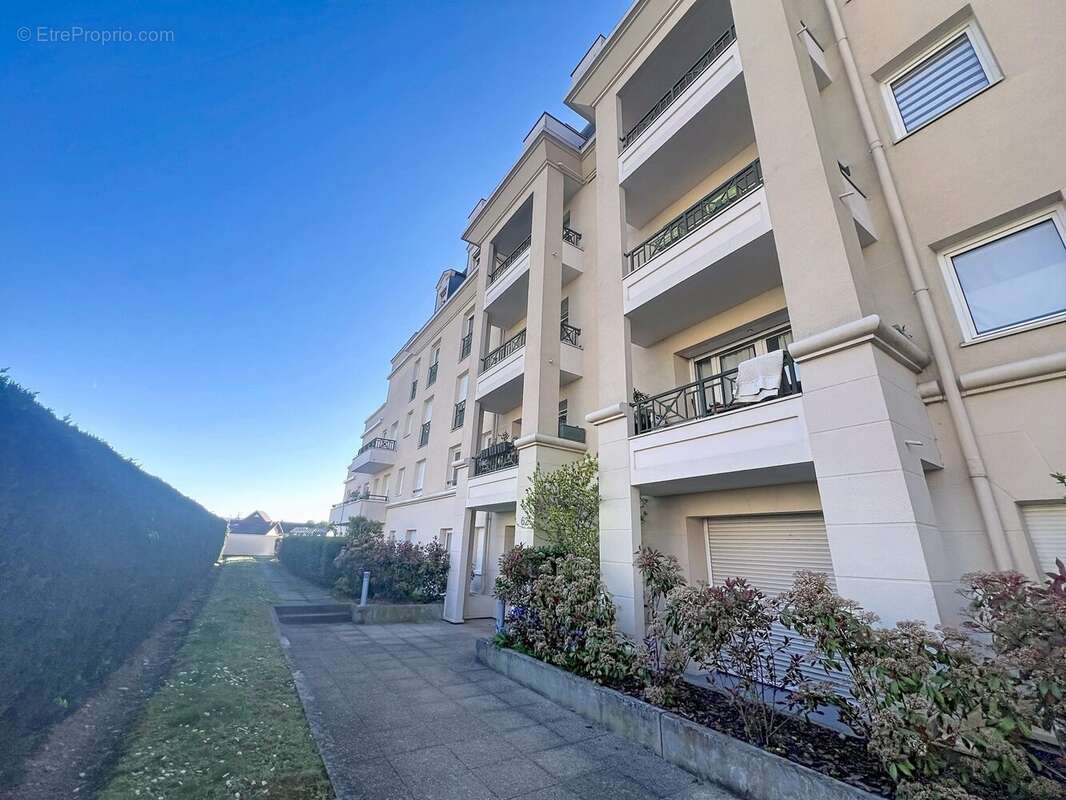 Appartement à LIVRY-GARGAN