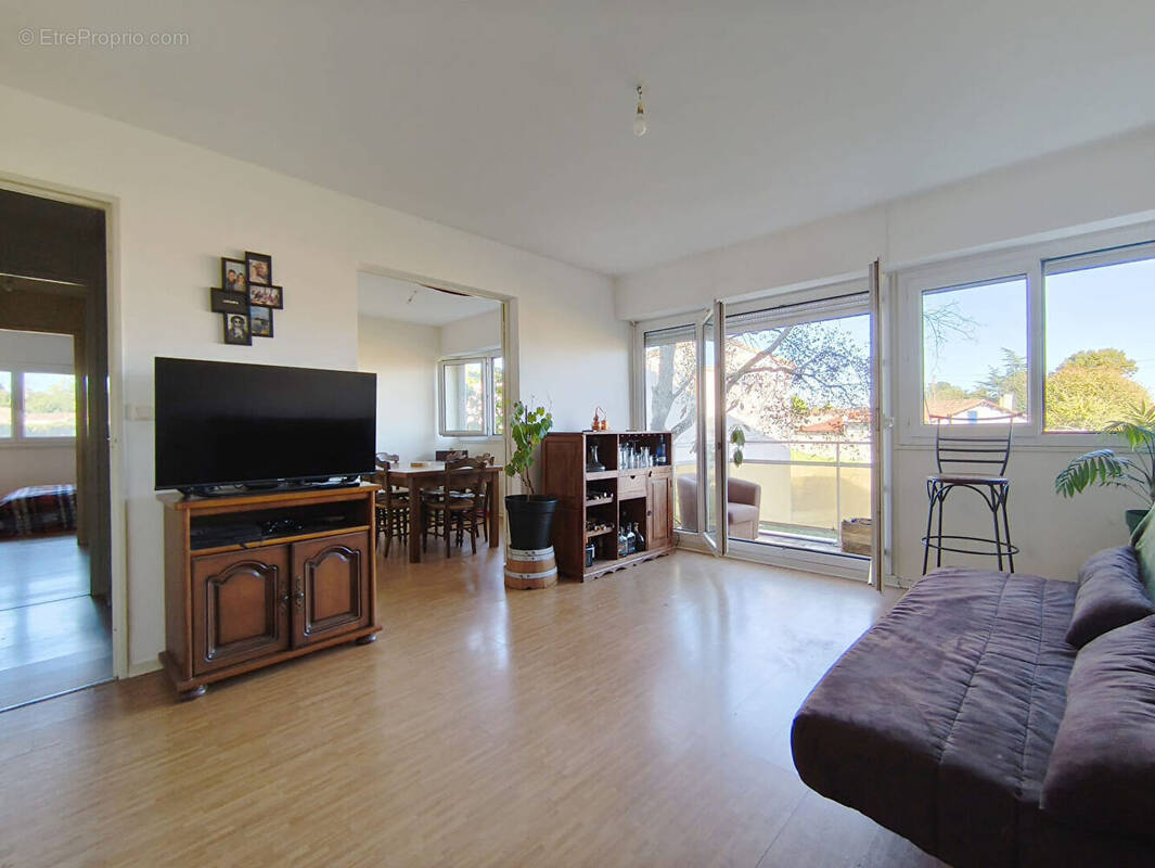 Appartement à COGNAC