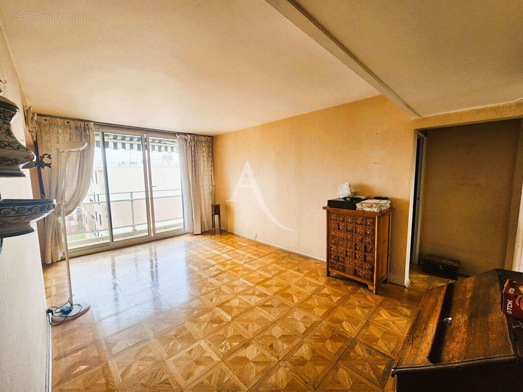 Appartement à RUNGIS