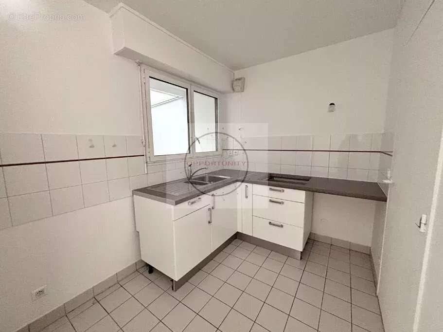 Appartement 74 m² à Paris-12e  - photo 4