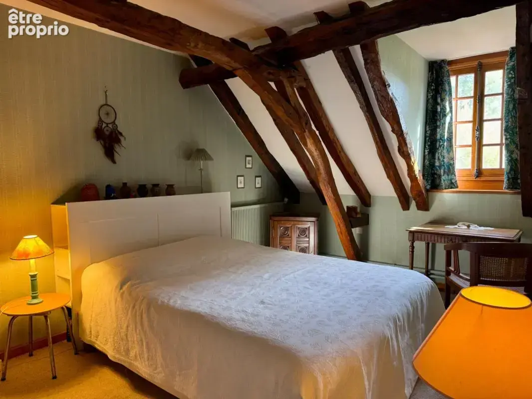 Coulaures (24420) – longère en pierre de 186 m² – 5 chambres – terrain de 3 224 m² – garage et dépendances - photo 18