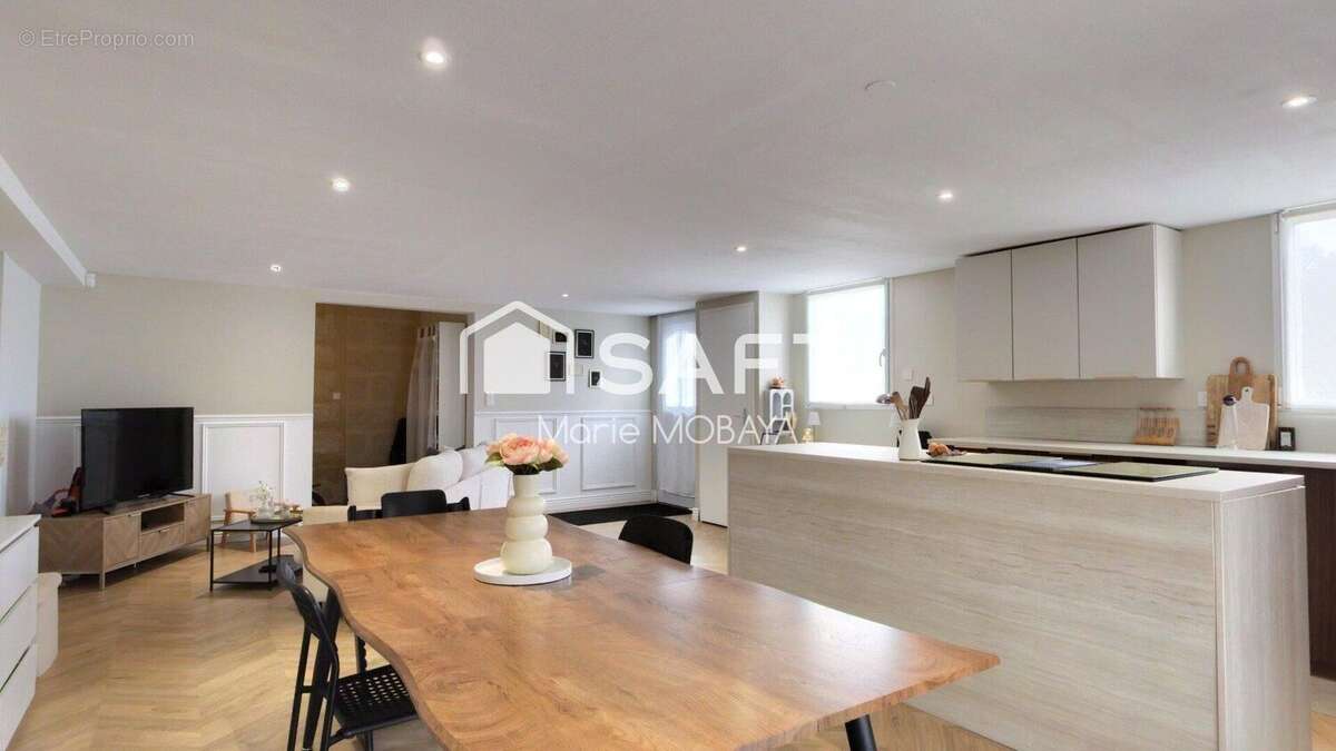 Photo 3 - Maison à SALIGNAC