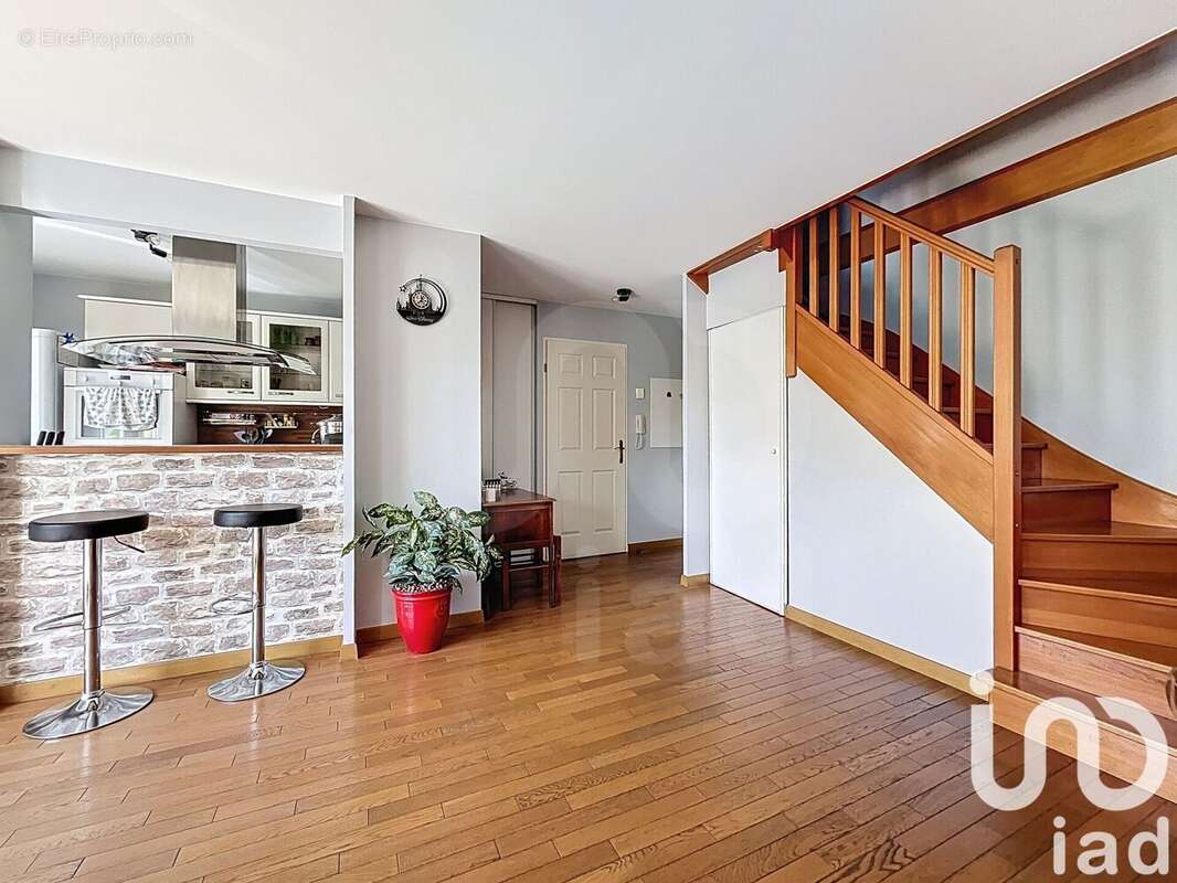 Photo 3 - Appartement à EMERAINVILLE