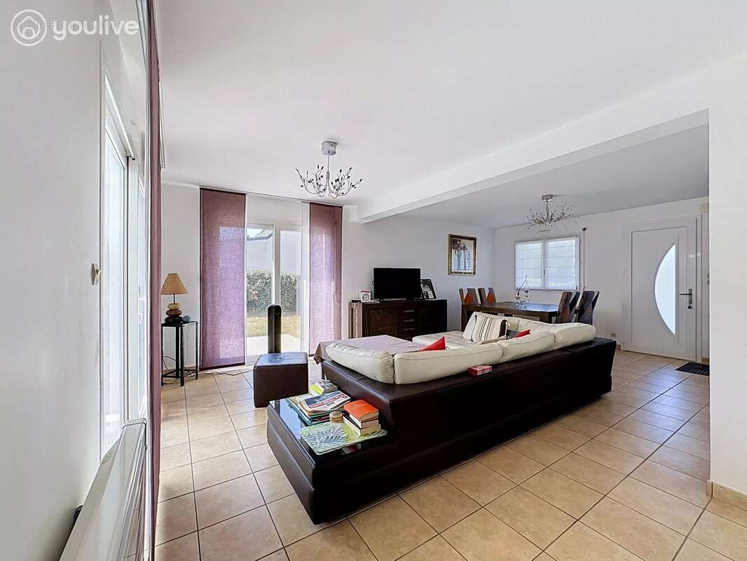 Belle maison de 2000 à deux pas des blancs sablons - photo 3