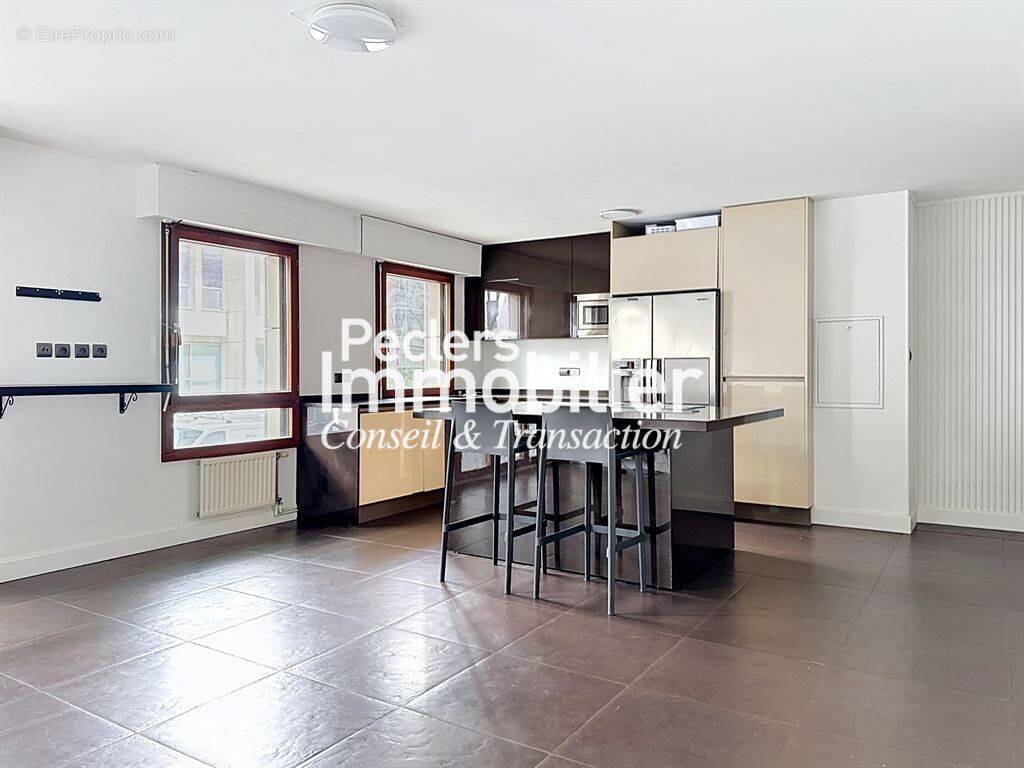 Appartement à RUEIL-MALMAISON