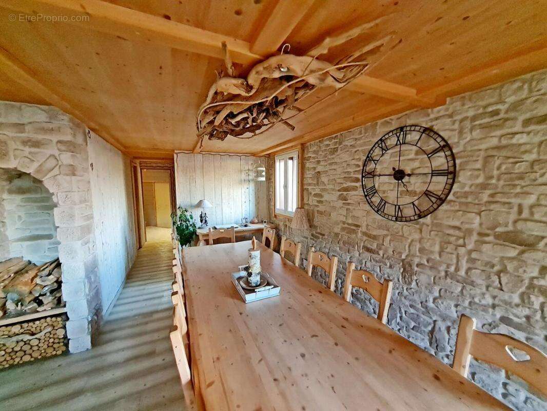 Maison à SAINT-PIERRE-DELS-FORCATS