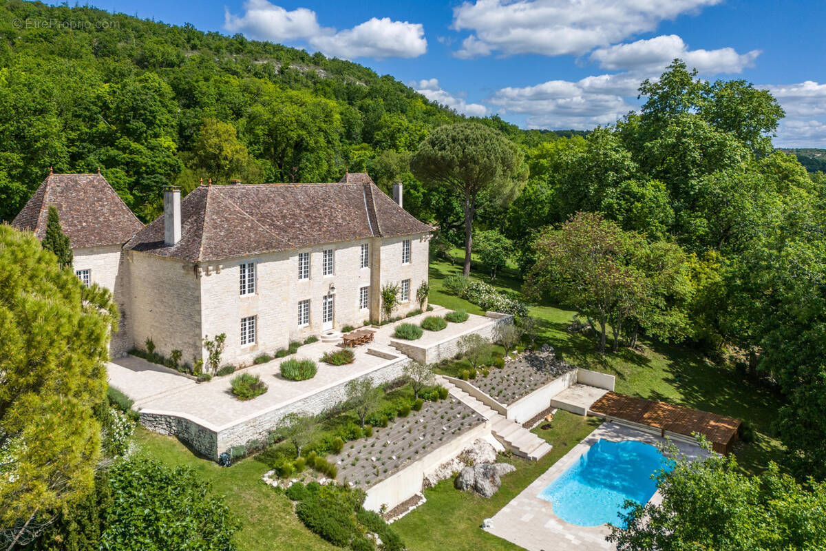 Maison à BAGAT-EN-QUERCY