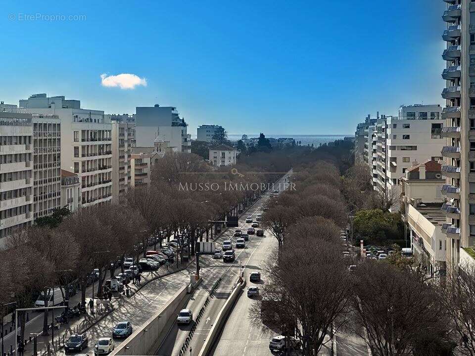 Appartement à MARSEILLE-8E