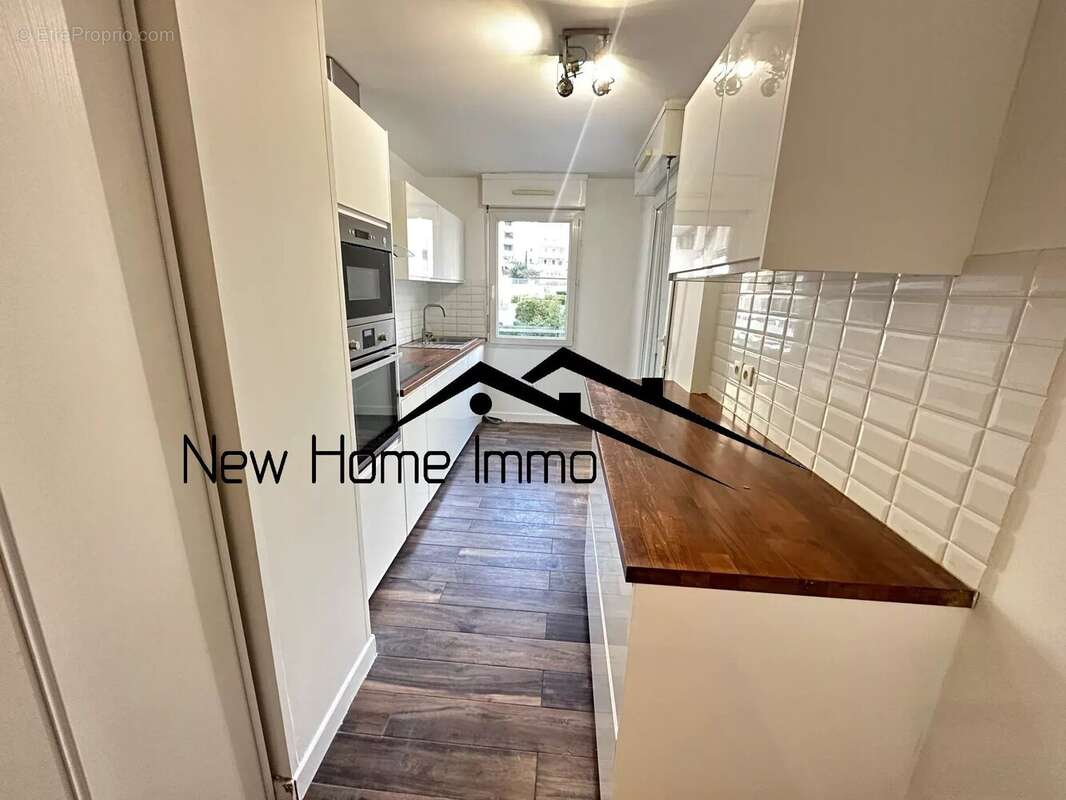 Appartement à MARSEILLE-8E