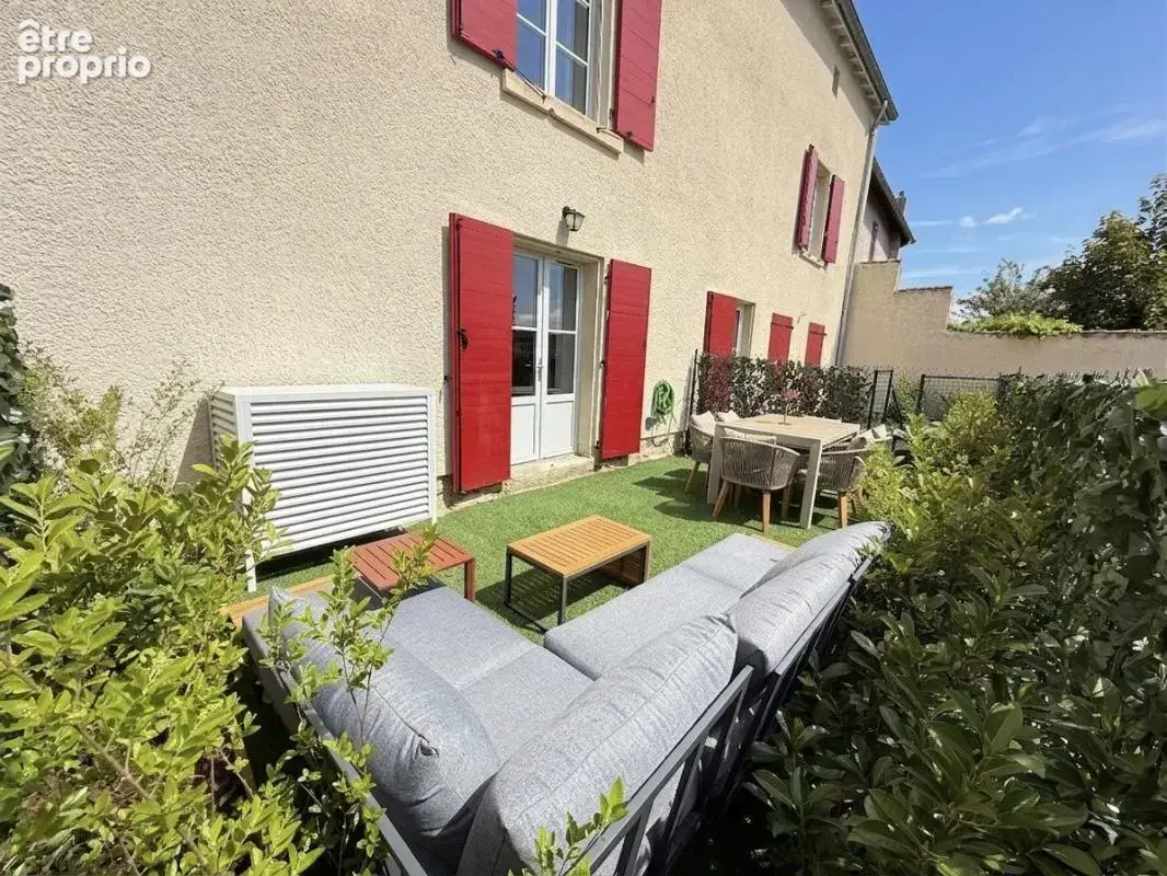 Appartement T4 de 72 m² - 3 Chambres - CHAPONOST centre - photo 10