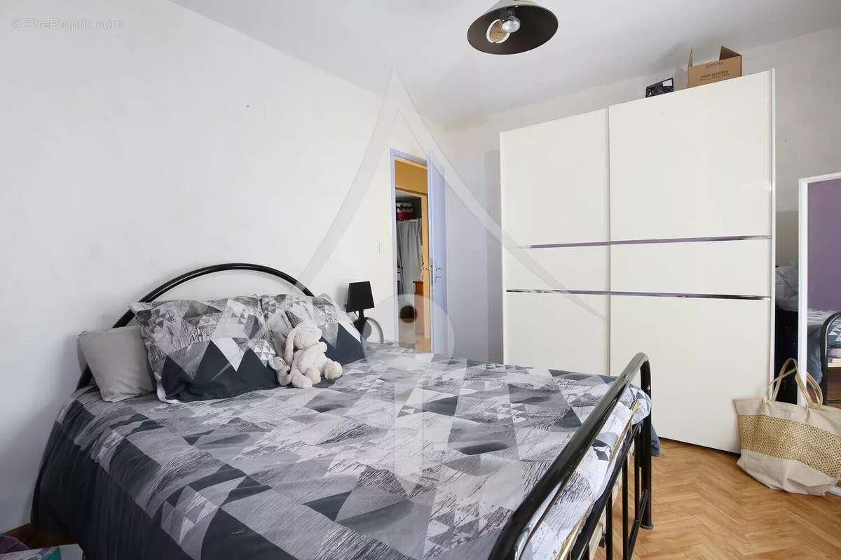A vendre propriété de 7 pièces à POMPERTUZAT - photo 10