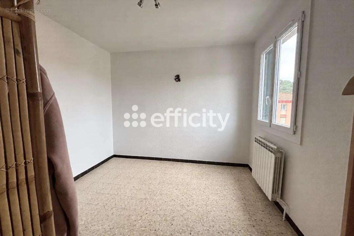 Appartement à BEDARIEUX