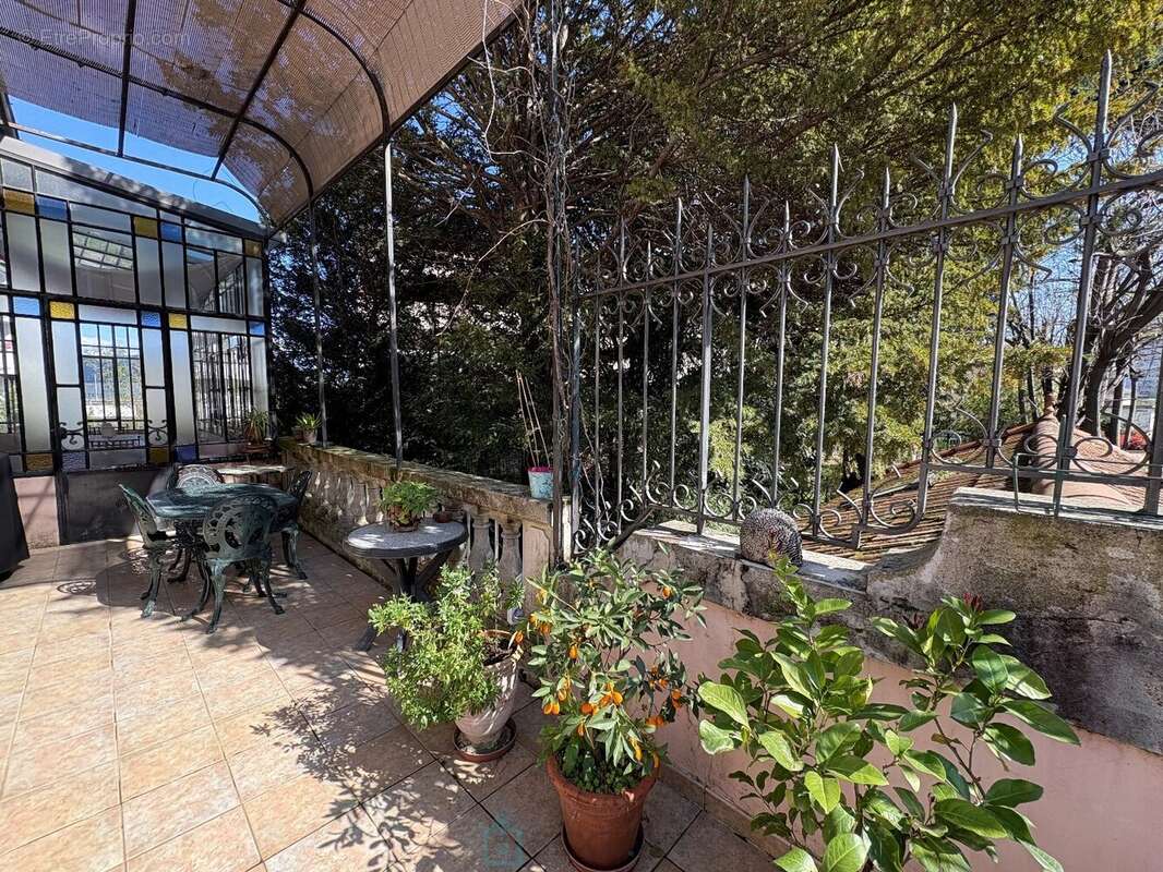 Maison de maître: élégance, confort et jardin - photo 2
