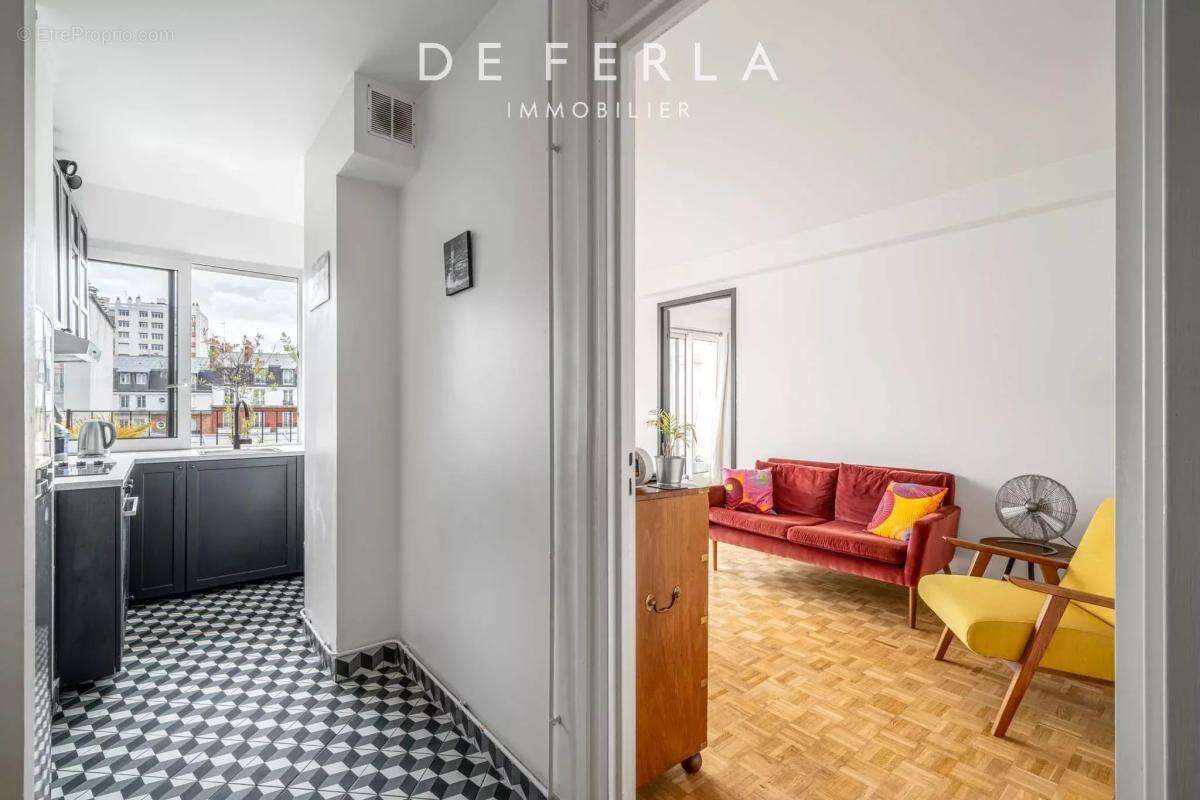 Appartement à PARIS-15E