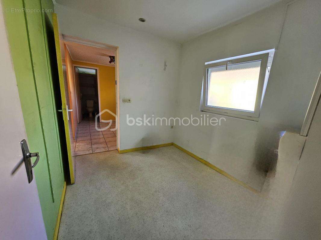 **Bar/ Restaurant ou Habitation de plein pied à vendre à Bray-sur-Somme* - photo 6