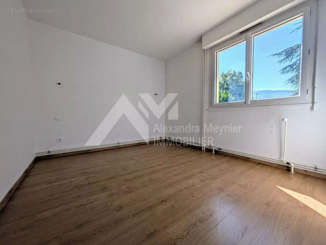 Appartement à VINAY