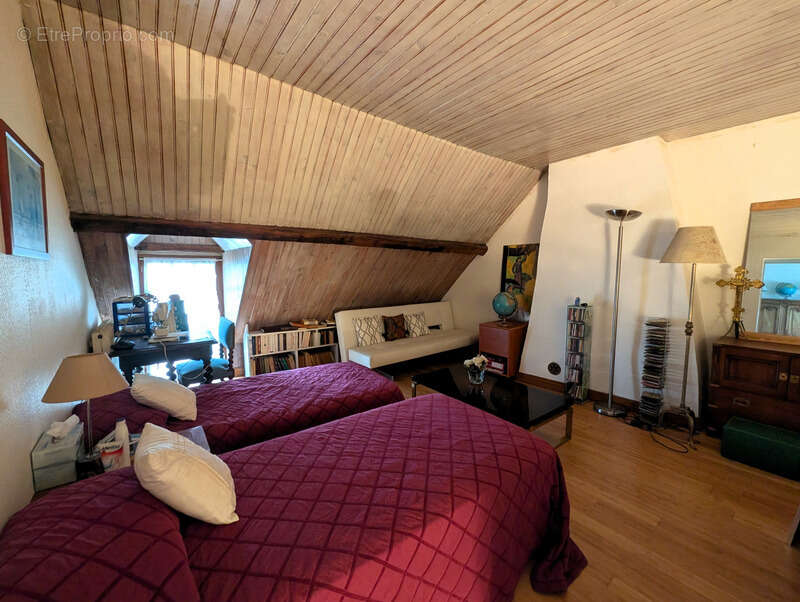 Maison à VITRY-AUX-LOGES