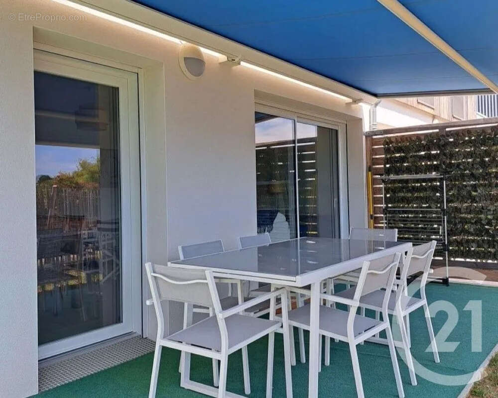 Maison à VAUX-SUR-MER