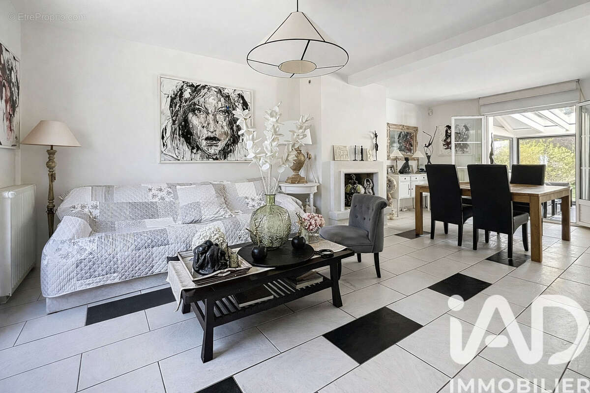 Photo 4 - Maison à SUCY-EN-BRIE