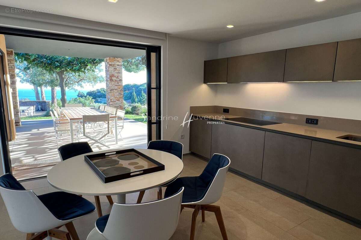 Maison à LA CROIX-VALMER