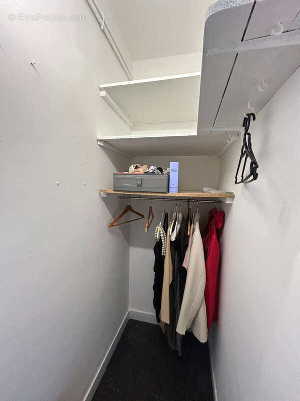 Appartement T3 de 69 m2   Hyper centre La Roche-sur-Yon   2 balcons   Cave - photo 8