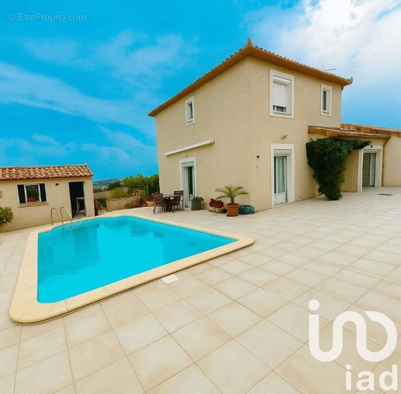 Photo 1 - Maison à PORT-LA-NOUVELLE