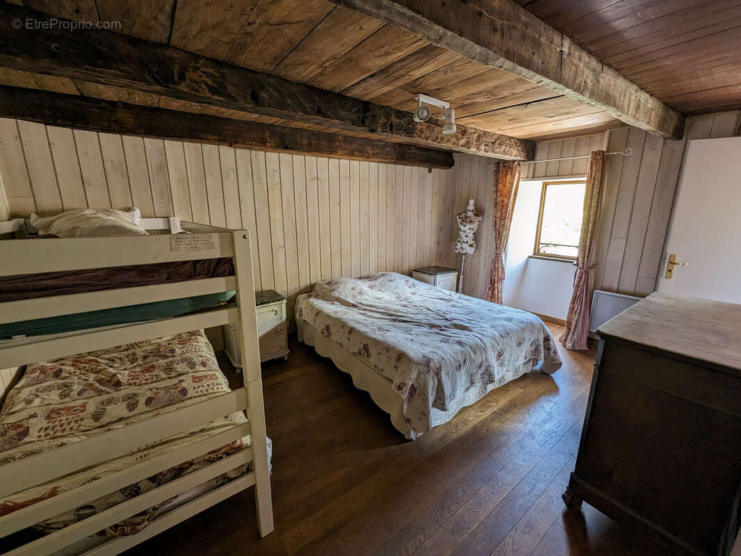 Maison à LABASTIDE-SUR-BESORGUES