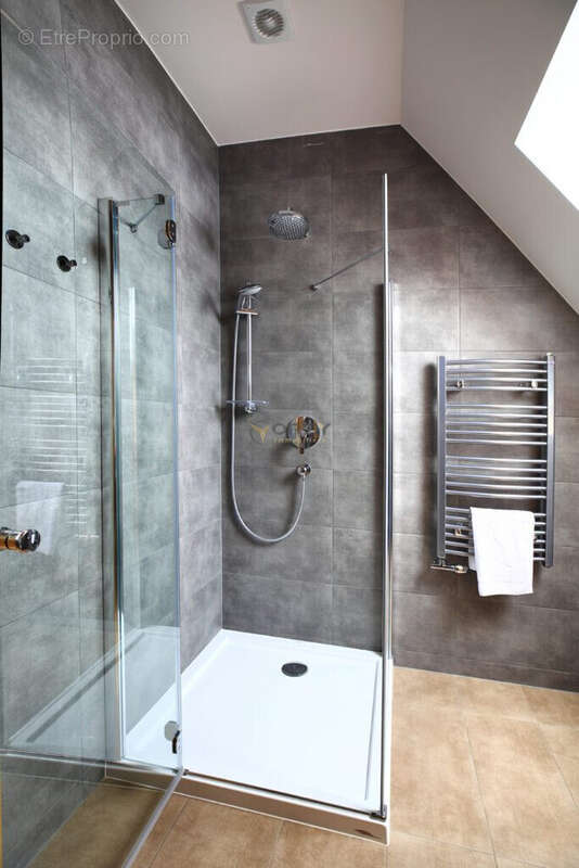 Appartement 78 m² à Saint-Remy-De-Provence  - photo 4
