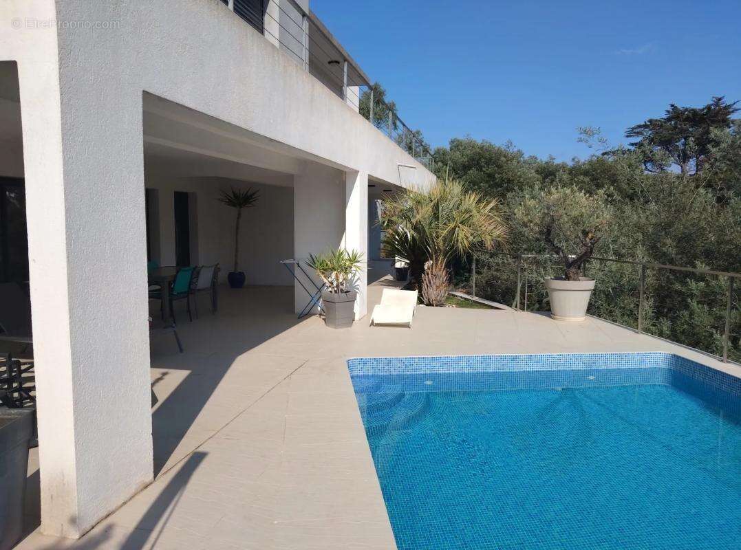 Villa 5 pièces avec piscine, 150 m², St Aygulf - photo 18
