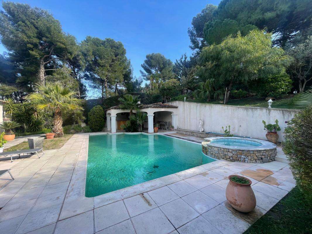 Maison à SANARY-SUR-MER