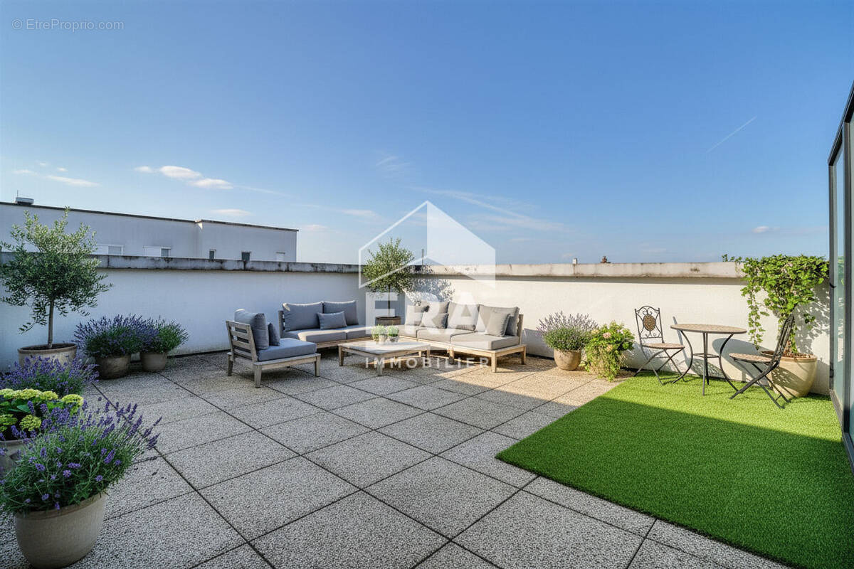 Appartement à STAINS