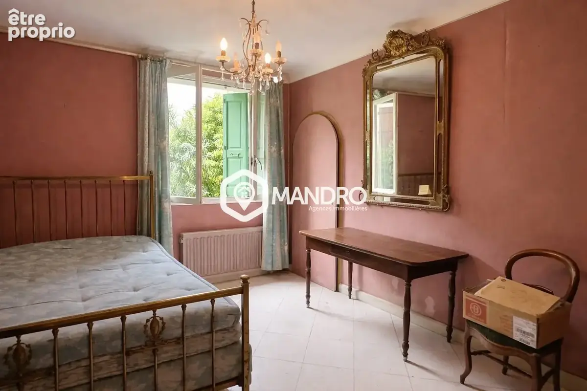 Maison 9 pièces 215 m² à vendre à Ille-Sur-Tet (66130) - photo 9