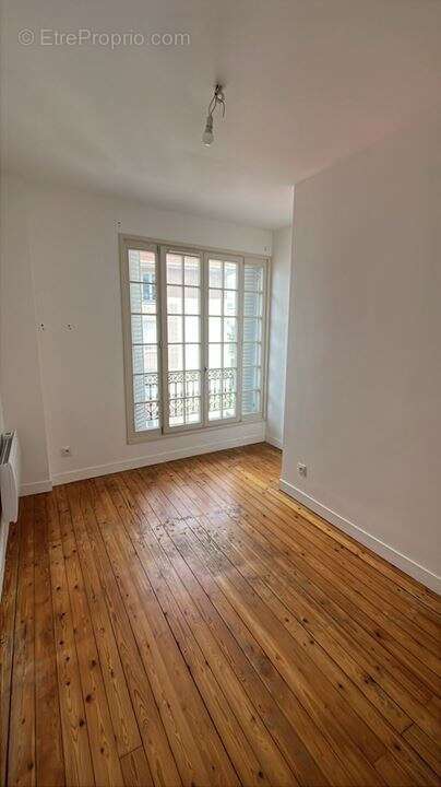 Appartement 55 m² à Argenteuil  - photo 4