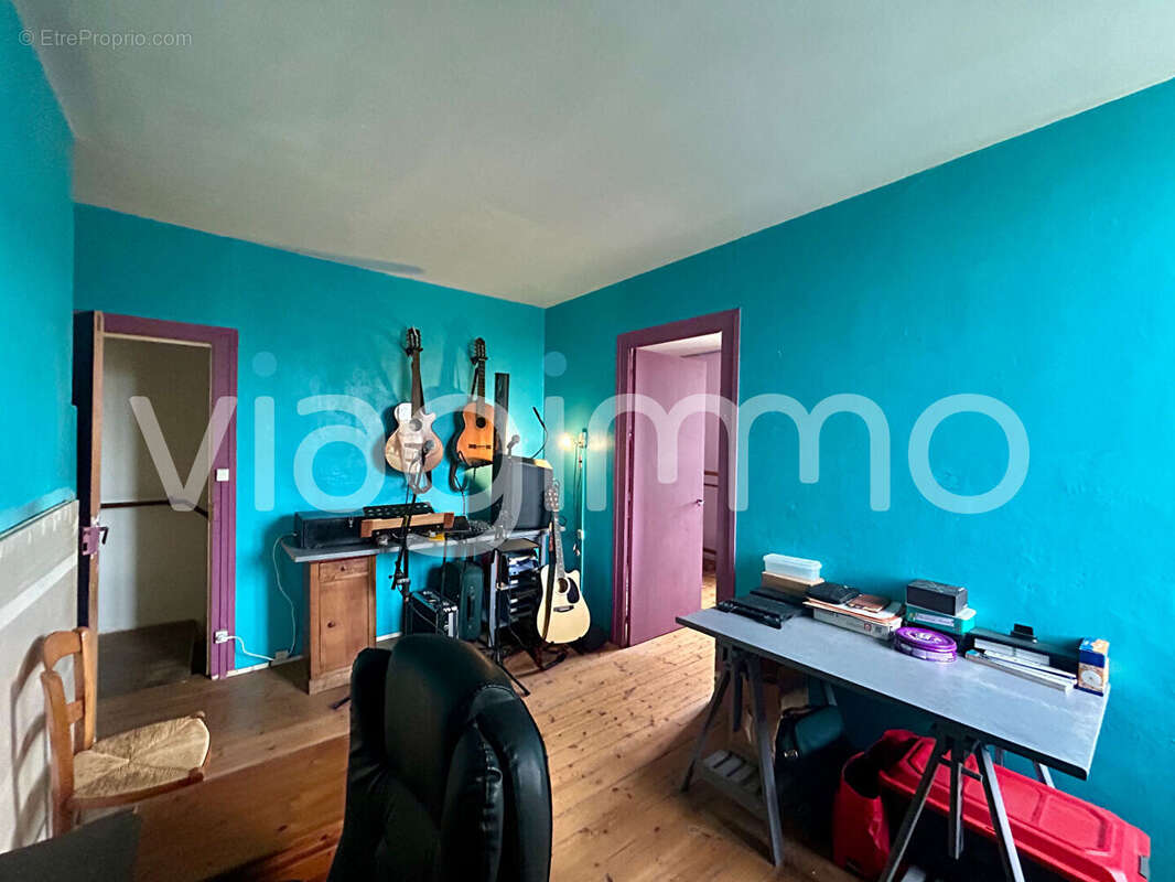 Maison à MARSAIS-SAINTE-RADEGONDE